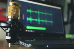 Top Free AI Voice Generators for YouTube Creators on a Budget in 2025